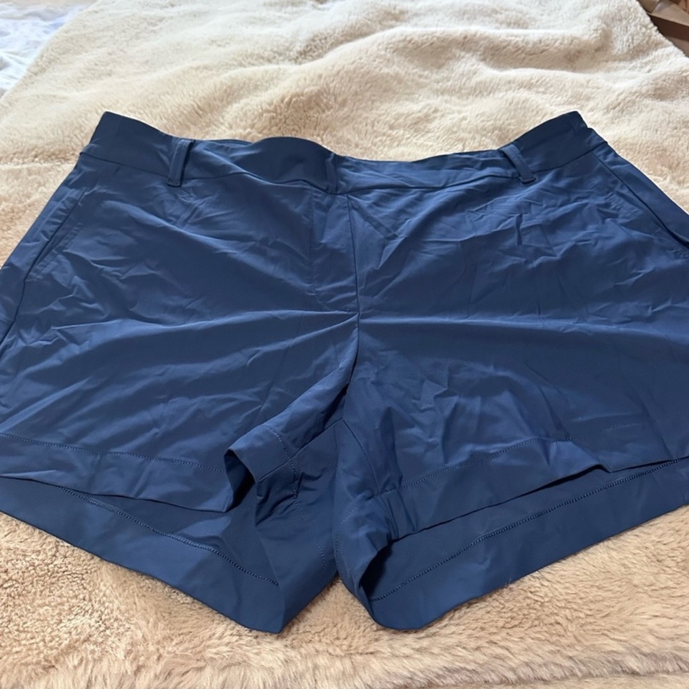 Spanx Sunshine Shorts in Navy XL